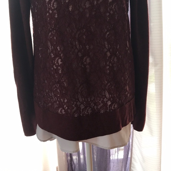 “Simply Vera” Burgundy Top - Picture 4 of 7